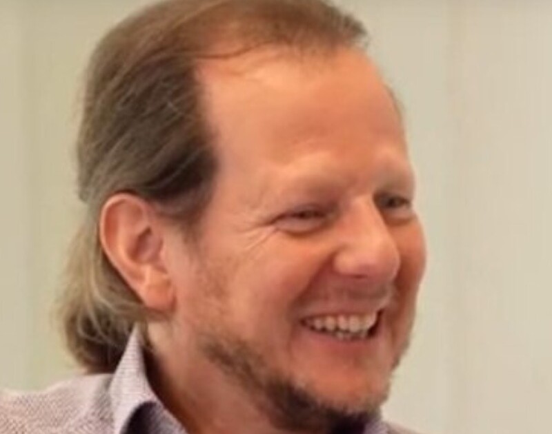 Dr. Dirk Seeling
